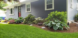 3 years later - Continuing with our Bed Maintenance Program/Lawn Treatment Program